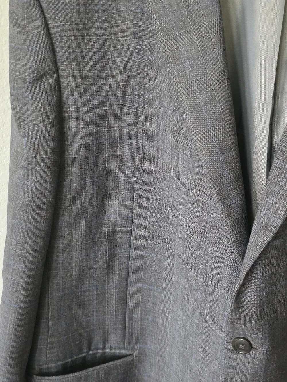 Jos A Bank Executive Gray 100% Wool Blazer Sport Coat 52R 2 Button Men Career